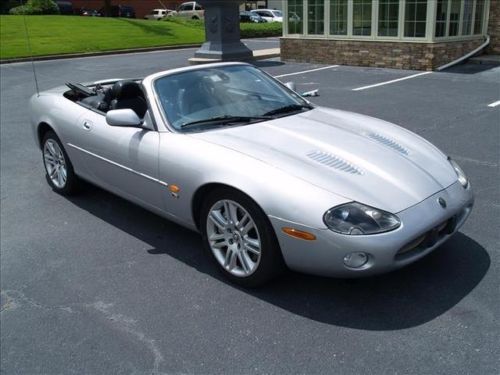 2003 jaguar xkr conv just serviced