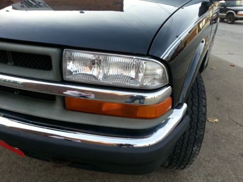 2000 Chevrolet Blazer LS Sport Utility 4-Door 4.3L 4x4 AWD, US $2,995.00, image 2