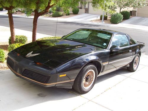 Beautiful 1984 pontiac trans am