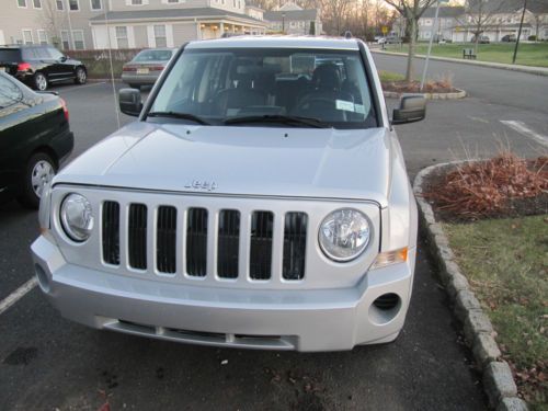 2008 Jeep Patriot Sport 2.4L - 67K miles SUPER CLEAN LOW MILES, US $7,450.00, image 2