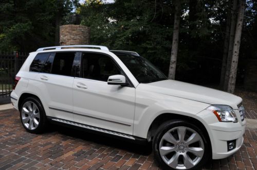 2010 GLK-350 Prem.NO RESERVE.AWD/Navi/Leather/Pano/Camera/20's/Salvage/REBUILT, image 4