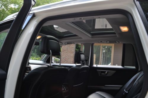 2010 GLK-350 Prem.NO RESERVE.AWD/Navi/Leather/Pano/Camera/20's/Salvage/REBUILT, image 18