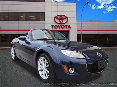 Stormy blue mica ! convertible ! low miles ! boston area ! we ship to u