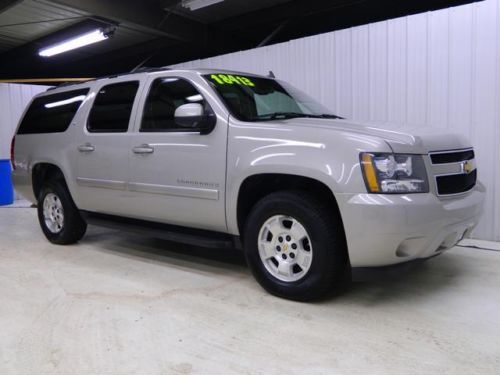 We finance, we ship, 8 passenger, lt, nav, backup cam, dvd, very nice!
