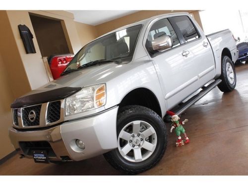 2004 nissan titan le 4x4 automatic 4-door truck