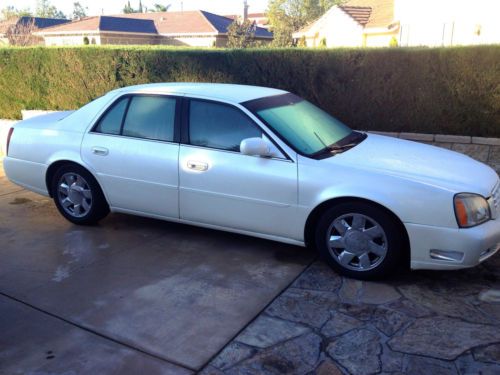 2000 cadillac deville pearl white w/ light tan leather