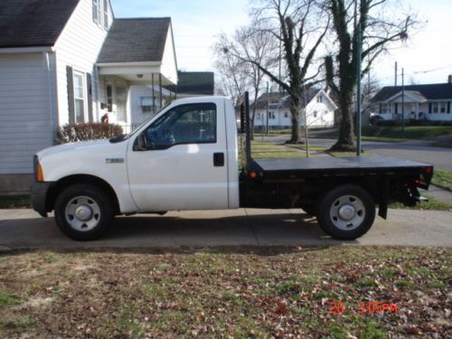 2006 ford f-250 super duty xl standard cab pickup 2-door 5.4l