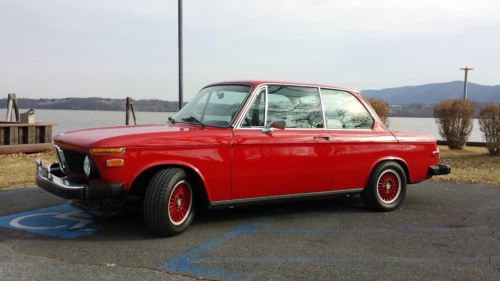 1976 BMW 2002 VERONA RED EXCELLENT CONDITION INSIDE & OUT!!!, image 2