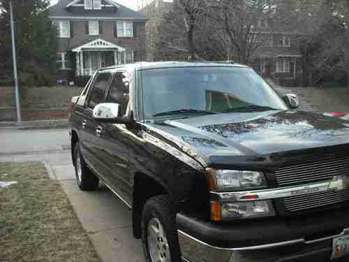 2004 Chevrolet Avalanche 1500 Z71 Crew Cab Pickup 4-Door 5.3L, US $12,500.00, image 3