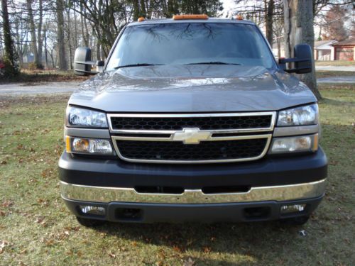 Chevrolet silverado 3500 hd crew cab long bed drw 4x4 diesel