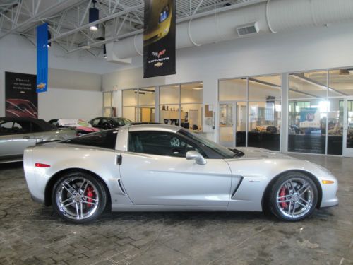1-owner pristine accident free 2007 corvette z06 2lz nav only 6,497 miles!