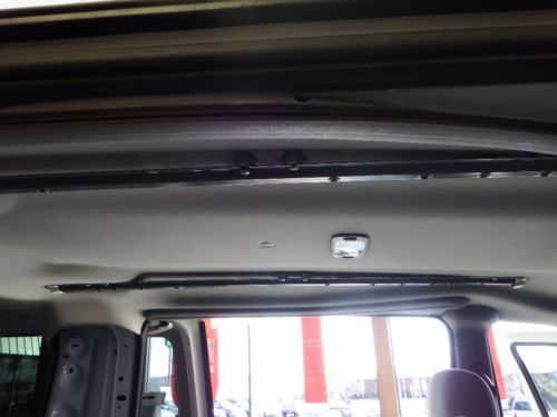 2006 Chevrolet Uplander Base Mini Cargo Van 4-Door 3.5L, image 4