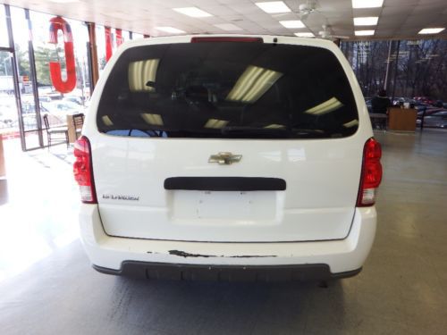 2006 Chevrolet Uplander Base Mini Cargo Van 4-Door 3.5L, image 19