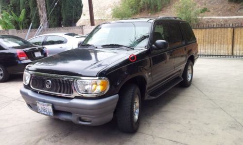 **gorgeous suv**2000 mercury mountaineer awd loaded low miles explorer 4-door