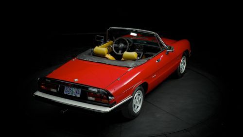 1989 Alfa Romeo Spider Graduate Classic Convertible Roadster Video, image 19