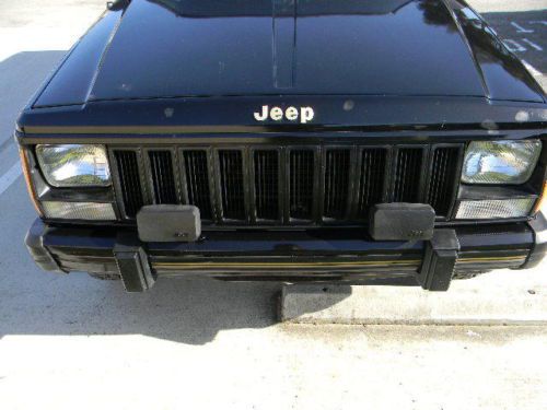1987 Jeep Cherokee Limited Sport Utility 4-Door 4.0L, image 7