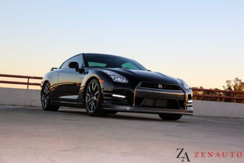 2013 nissan gtr gt-r black premium all stock 2k miles 1 owner showroom must see!