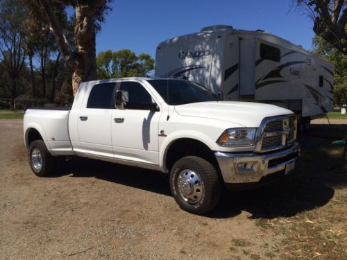 2013 ram 3500 laramie 4x4 diesel dually mega cab only 5000 miles loaded