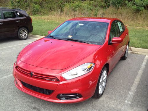 2013 dodge dart 4dr sdn sxt