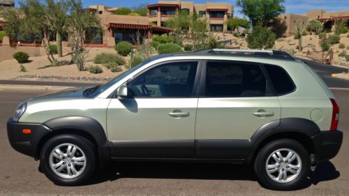 2007 hyundai tucson sport se v6 suv only 57k miles garaged one owner