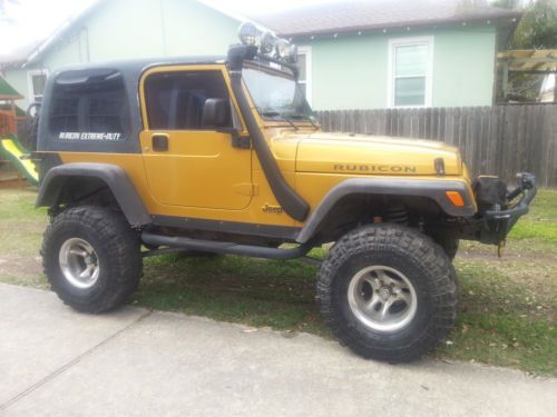 Wrangler rubicon trail rider