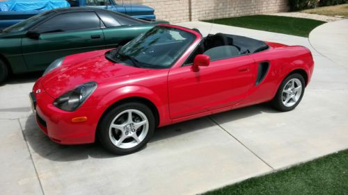 2001 toyota mr2 spyder like new 11,500 miles one owner