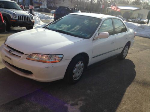 2000 honda accord lx sedan 4-door 2.3l