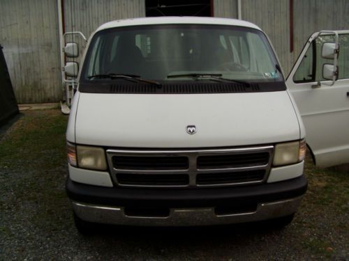 1996 dodge 2500 window van with tool bin