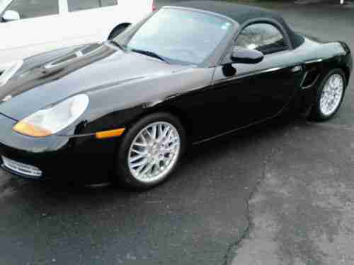 Sexy black 2001 Porsche Boxster 5 speed w/low miles. New tires. Extra clean!, US $10,695.00, image 2