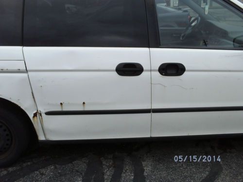 2000 Honda Odyssey LX Mini Passenger Van 5-Door 3.5L Looks bad. Runs great., image 3