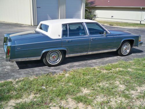 1987 Cadillac Fleetwood Brougham Blue RWD Mint Condition, US $5,900.00, image 2