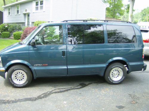 2002 astro awd ls&#034; x&#034; engine parts van