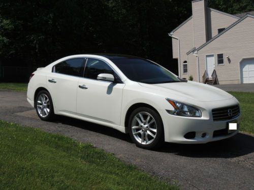 2011 nissan maxima sv sedan 4-door 3.5l