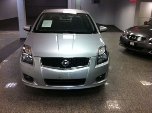 2011 nissan 2.0 sr