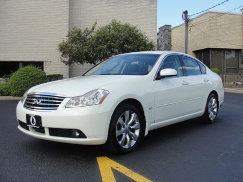 Beautiful 2006 infiniti m35x, loaded with options, just serviced