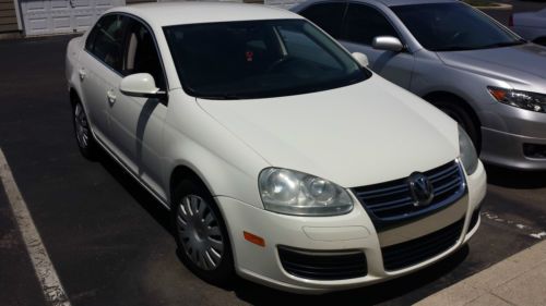 2005 vw jetta mkv 2.5 leather dual climate full display looks great runs great