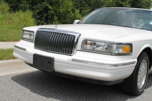 FL ONE OWNER SHOWROOM CONDITION AS NEW SHOW CAR CONDITION BEST COLORS, image 8