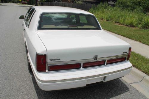 FL ONE OWNER SHOWROOM CONDITION AS NEW SHOW CAR CONDITION BEST COLORS, image 17