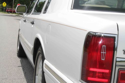 FL ONE OWNER SHOWROOM CONDITION AS NEW SHOW CAR CONDITION BEST COLORS, image 18
