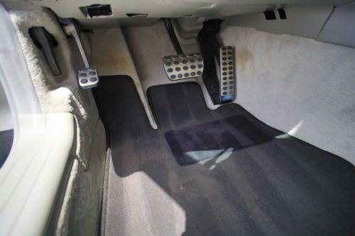 Super low mile 2005 Mercedes-Benz SL500 Base Convertible 2-Door 5.0L, US $28,988.00, image 17