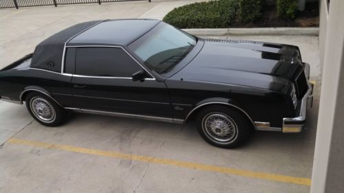 1985 buick riviera luxury coupe 2-door 5.0l v-8