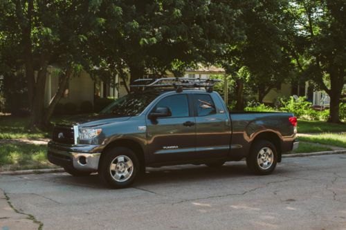 2012 toyota tundra base crew cab pickup 4-door 5.7l