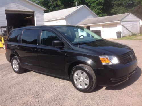 2010 dodge grand caravan se