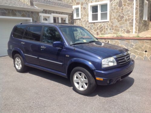 2001 suzuki grand vitara xl-7 touring sport utility 4-door 2.7l very clean/eco