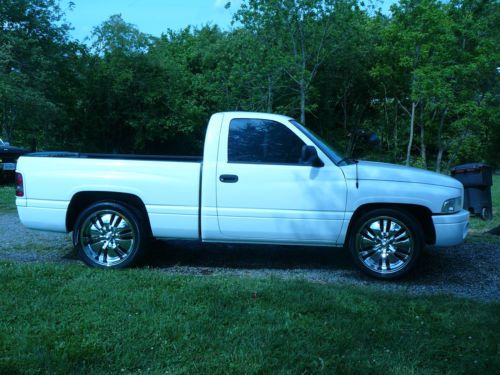 Custom 96 dodge ram 1500 new trans good motor