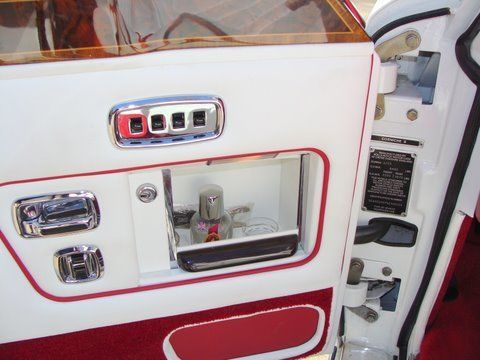 1995 Rolls Royce Corniche IV Base Convertible 2-Door 6.7L Only 25 made, image 7