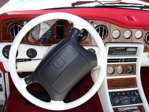 1995 Rolls Royce Corniche IV Base Convertible 2-Door 6.7L Only 25 made, image 9