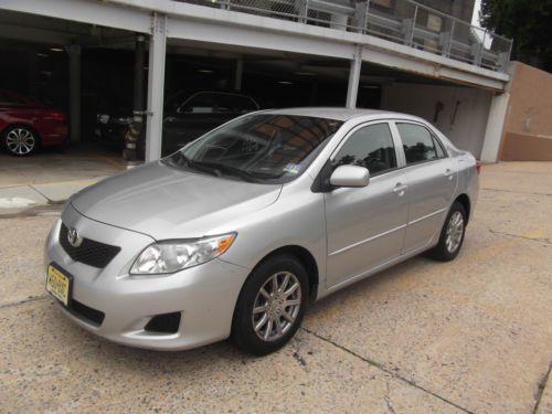 2009 toyota corolla base sedan 4-door 1.8l