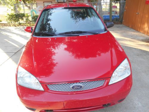 2007 ford focus st sedan 4-door 2.3l