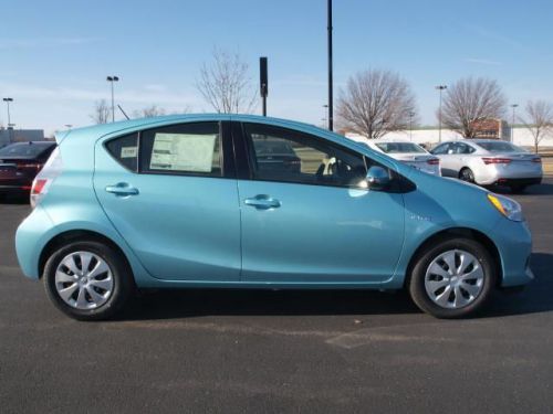 2014 toyota prius c two